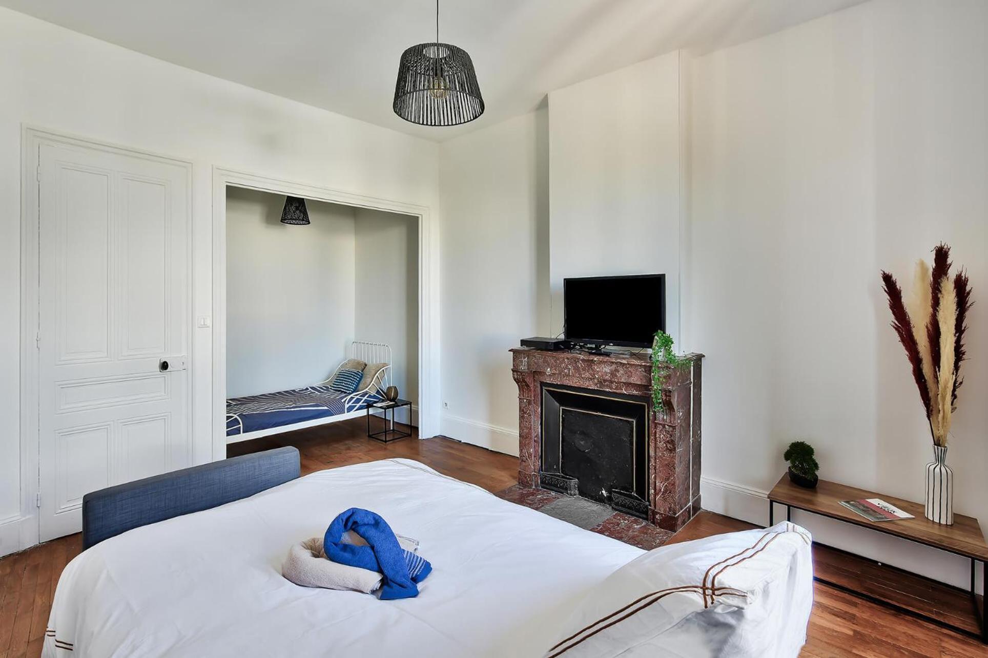 L'Oasis Urbaine - Spacieux Et Elegant Pour 5 Pers Saint-Fons Dış mekan fotoğraf